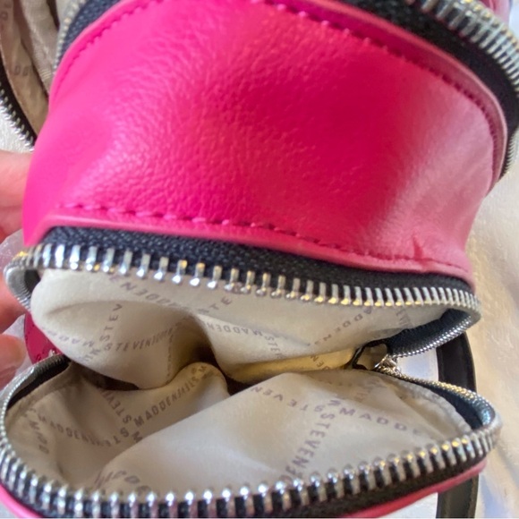 BNWT Steve Madden: Fushia Mini Backpack. - Picture 6 of 14